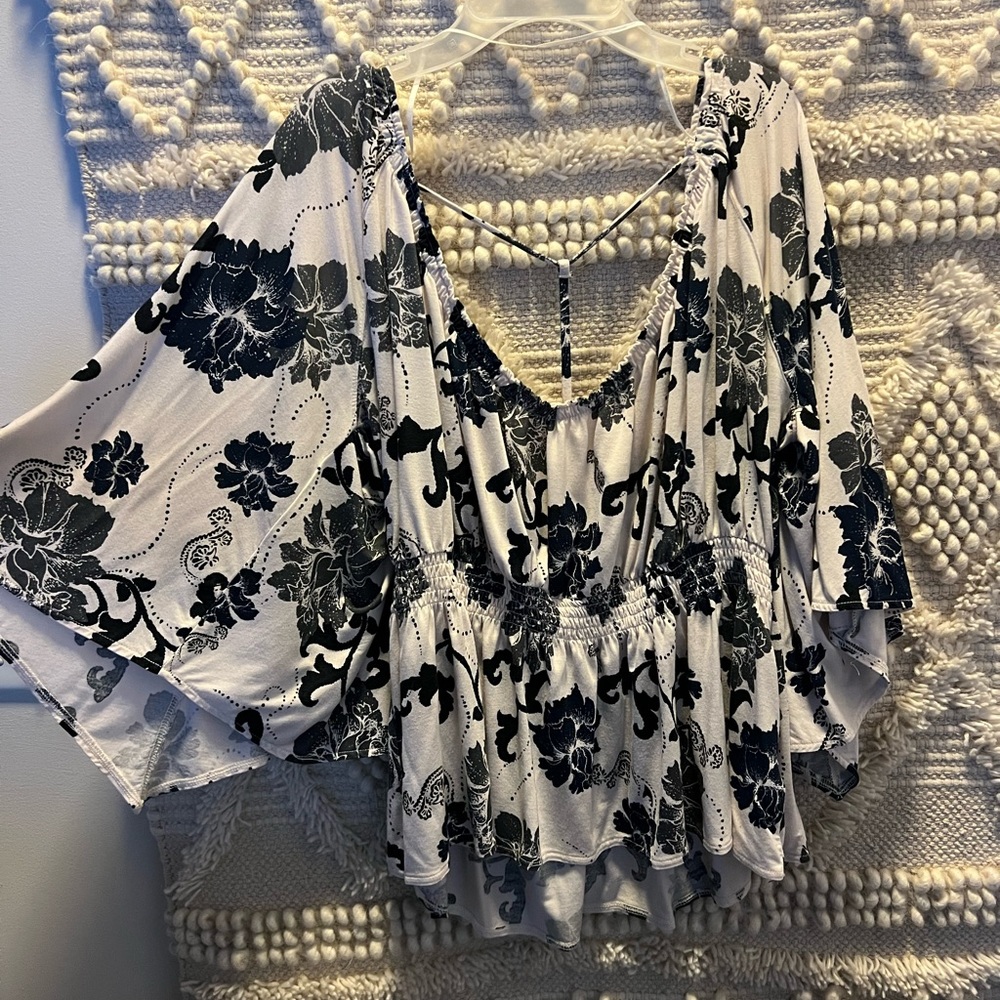 Free People Floral Peasant Top